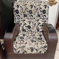 مبل راحتی 7 نفره با میز جلو شیشه ای