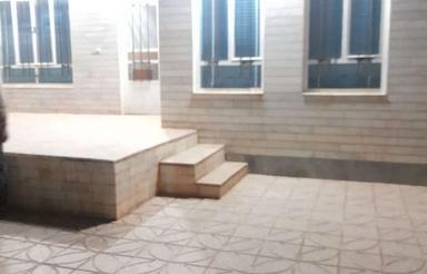 دونبش یک دربند مغازه تجاری 21 متری دارد