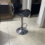 صندلی کوتاهی