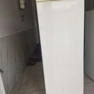 یک عدد یخچال سفید مدل پارس