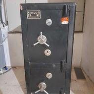 گاو صندق دو طبقه