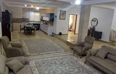 200 متری 3 خواب واقع در بلوار امام رضا