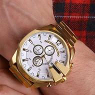ساعت مچی مردانه طلایی رنگ مناسب شیک پوشان
