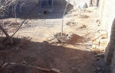 200 متر چهاردیواری مجوز دار