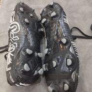 کفش ورزشی فوتبال