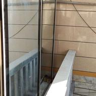 کمد و اینه جنس هایگلاس هست