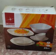 یک دسته کامل سرویس آرکوپال بدون خط و خش