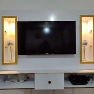 میز تلویزیونی دیواری