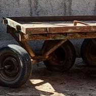 گاری چهار چرخ