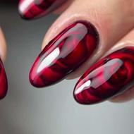 خدمات ناخن فقط 300 تومن