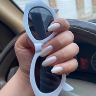 خدمات کاشت ناخن