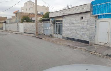 3خواب بزرگ همراه با یک مغازه تجاری 12 متری