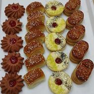 شیرینی جهت مراسم عروسی و مغازه ها