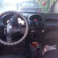 206اس دی معاوضه با نیسان ترتمیز