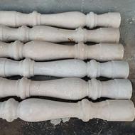 سنگ جلوی بالکن