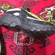 گفش نو نو فروشی