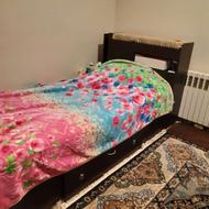 تخت تک نفره جوان