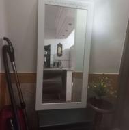 یکعدد آینه قدی نو بفروش میرسد