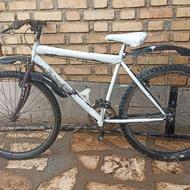 دوچرخه 24ساده هستش همه چیزسالم