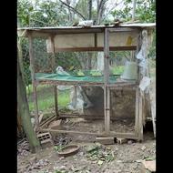 جا مرغی چوبی و فلزی