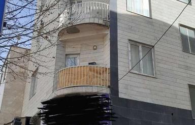 58متری طبقه 2 واقع در باغستان