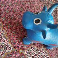 اسباب بازی گاو پلاستیکی واس بچه ها