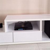 میزتلویزیون