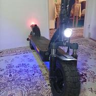 معاویه اسکوتر با پاکشتی