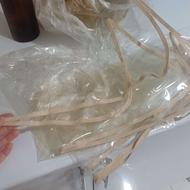 کاور پلاستیکی جلو مبلی و چهار عدد میز عسلی.