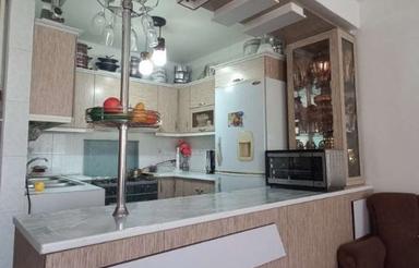 رهن و اجاره واحد 70 متری طبقه 6 تکخوابه با پارکینگ و انباری