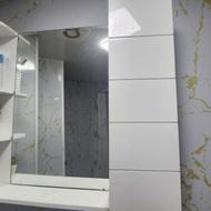 آینه داخل توالت به همرا باکس