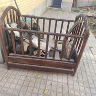 گهواره چوبی