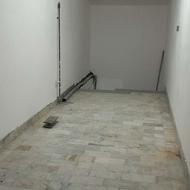 56 متری در خیابان اصلی فاضل اباد