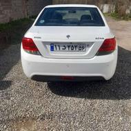 دنا سفید بسیار تمیز و نو