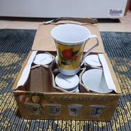 فنجان گلدار