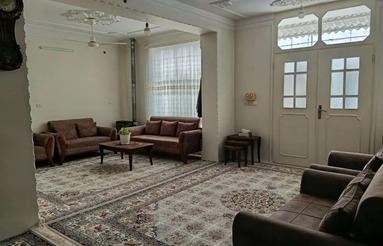 فروش ویلا 230 متر در مرکز شهر