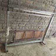 کارگاه فرش یک و نیم در دو