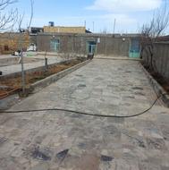 سکونت در باغ ویلا به شرط نظافت و نگهداری.