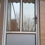 درب المینیومی با توری