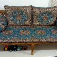 تخت سنتی چوبی