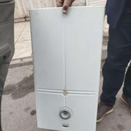 آبگرمکن دیواری بوتان 3215