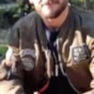 دوبال کار جوشکاری هستم روز مزد کار میکنم