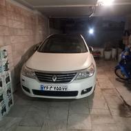 رنو لتیتود2012