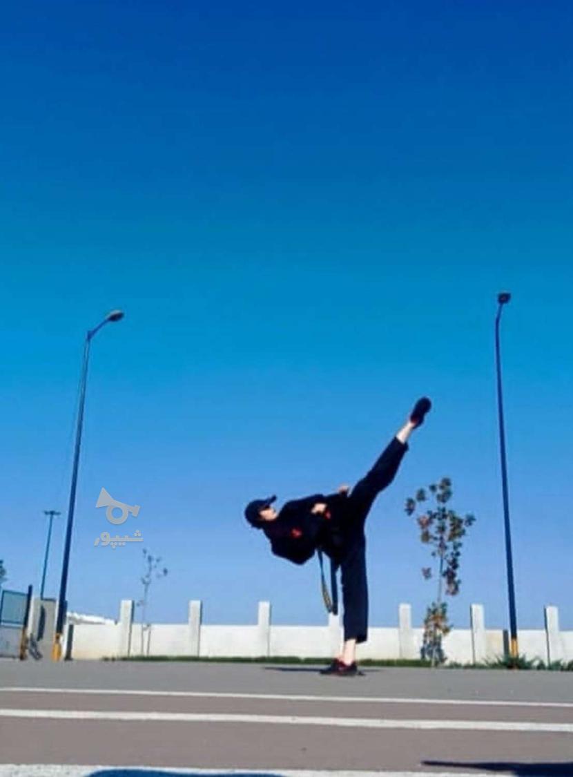 مربی امادگی جسمانی هستم - undefined