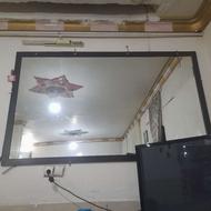 آینه بزرگ باقاب چوبی