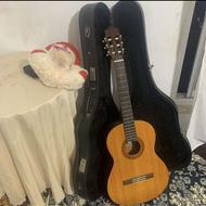 گیتار یاماها با کاور داخل پشم شیشه نتونستم یاد بگیرم میفروشم