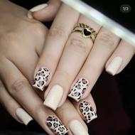 کاشت و ترمیم ناخن