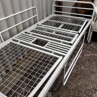 تخت سه شکن نو