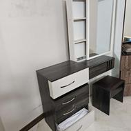 سرویس تخت خواب دونفره و میز آرایش