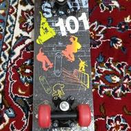 اسکیت برد زیبا و جذاب